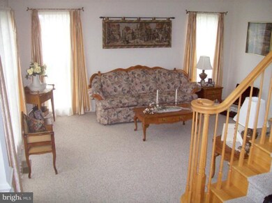 15303 Lions Den Rd, Burtonsville, MD 20866 - photo 4