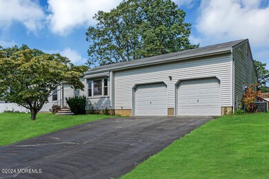 55 Pelican Dr, Bayville, NJ 08721 - photo 2