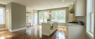 33 Kinnaird St, Cambridge, MA 02139 - photo 3