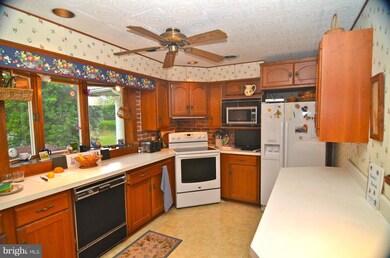 25839 Collins Ave, Chestertown, MD 21620 - photo 6