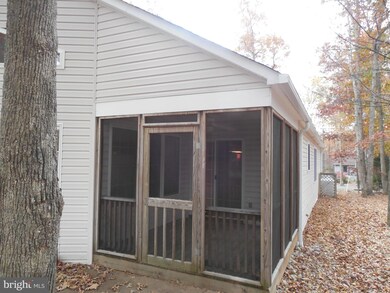 323 Fairway Dr, Locust Grove, VA 22508 - photo 7