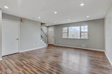 06Living_Room