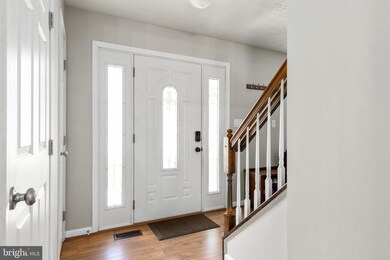 2504 Windyside Ct, Odenton, MD 21113 - photo 4