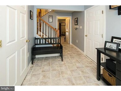 40 N Savanna Dr, Pottstown, PA 19465 - photo 2