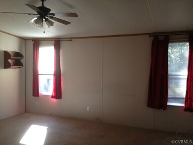 16095 Lodge Ct, Amelia Court House, VA 23002 - photo 2