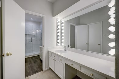 More brand new fixtures and quartz countertops in