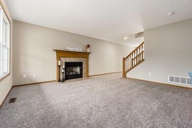 S - 1199 Deansway Dr - 013