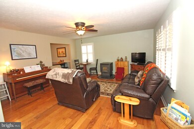 2716 Cave Ridge Rd, Mount Jackson, VA 22842 - photo 5