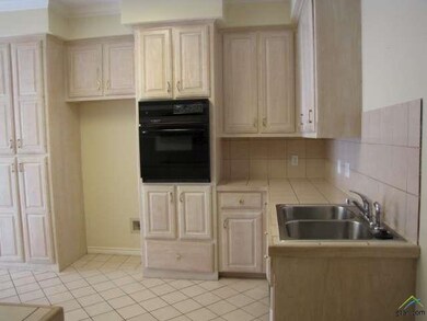 5014 Forestwood Blvd, Tyler, TX 75703 - photo 4