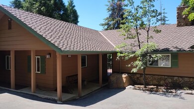 2-Cabin looking at covered walkway to de