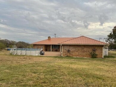 416 Southridge Dr, Weatherford, TX 76087 - photo 4