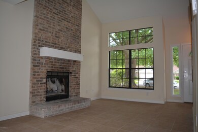 3984 Hatchling Ct, Jacksonville, FL 32210 - photo 3