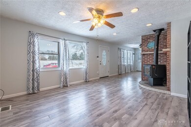 1016 June Dr, Xenia, OH 45385 - photo 2