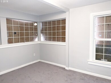 Bedroom, Primary