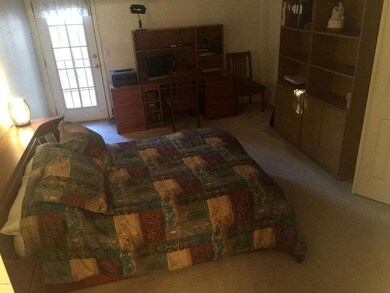 5959DrakeMasterBedroom3