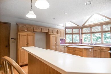 15317 W 83rd Terrace, Lenexa, KS 66219 - photo 4