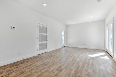 3260 W Crawford St unit 102, Denison, TX 75020 - photo 7