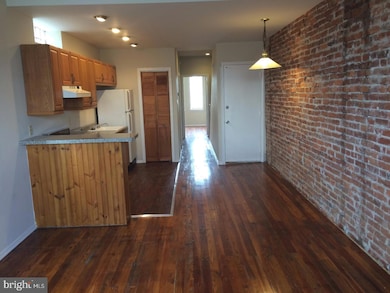 2025 S 3rd St unit 3, Philadelphia, PA 19148 - photo 2
