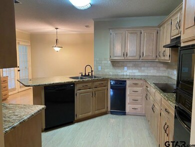 6116 Plantation Dr, Tyler, TX 75703 - photo 2