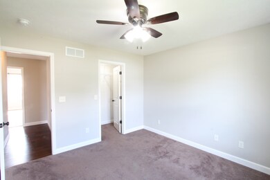 407 Raef, Downs, IL 61736 - photo 4