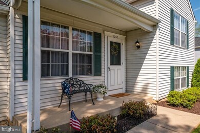 1050 Berkley Dr, Sykesville, MD 21784 - photo 4