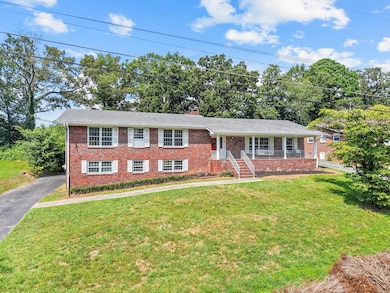 1416 Rowewood Dr, Chattanooga, TN 37421 - photo 2