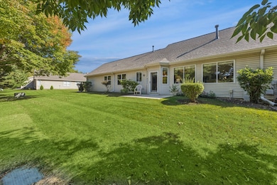 13232 S Bayberry Ln, Plainfield, IL 60544 - photo 2