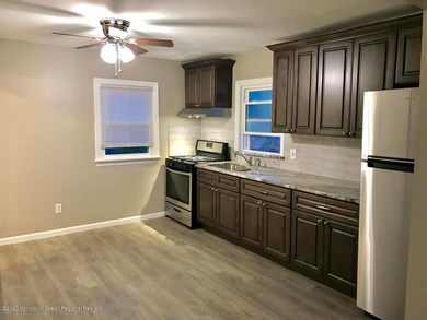 81 Broad St, Keyport, NJ 07735 - photo 2