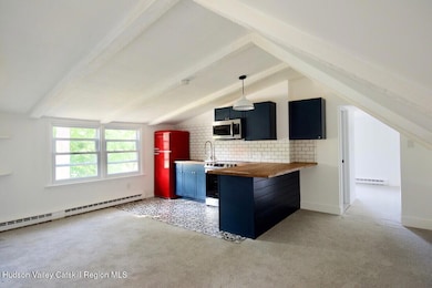 3rd Floor - Ktchen2