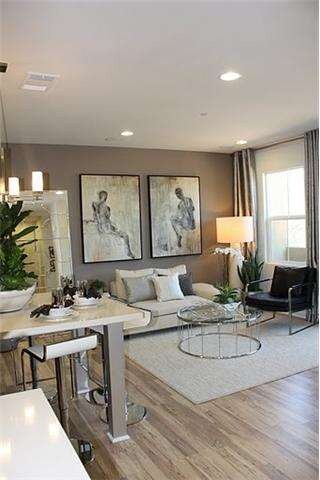 Model Home Living