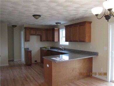 10 Gavel Ave, Warwick, RI 02888 - photo 3