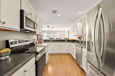 974 Main St unit 22, Wakefield, MA 01880 - photo 6