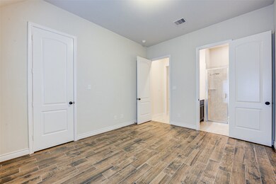 3910 Avalon Ridge Dr, Spring, TX 77386 - photo 7