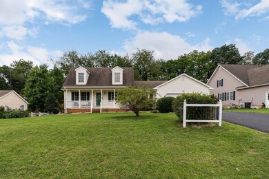 221 Bowmans Run Dr, Stuarts Draft, VA 24477 - photo 2