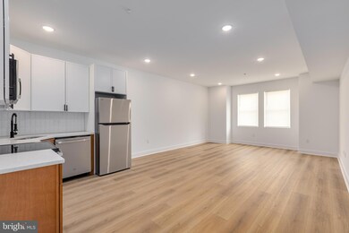 2502 N 10th St unit 3, Philadelphia, PA - photo 2