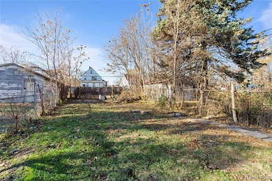 5049 Pennsylvania St, Detroit, MI 48213 - photo 7
