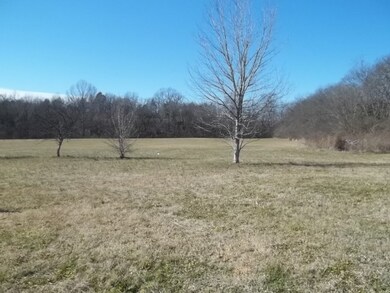 2164 Highway 82 S, Shelbyville, TN 37160 - photo 3