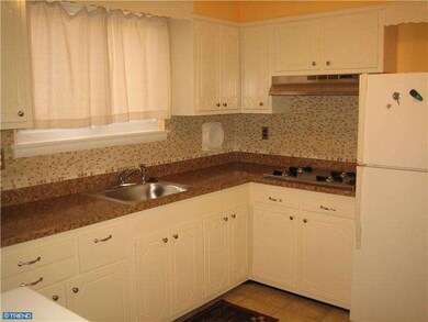 37 Colgate Rd, Atco, NJ 08004 - photo 4