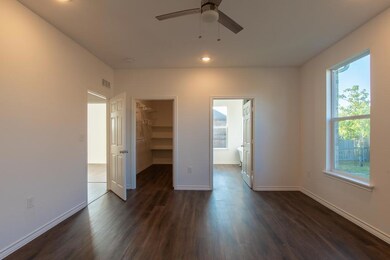 801 W Sunset Blvd, Celina, TX 75009 - photo 6