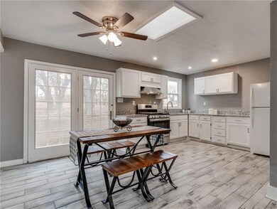 OPEN Kitchen!