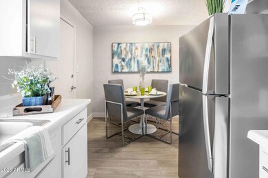 2627 N 45th Ave unit 3C, Phoenix, AZ 85035 - photo 3