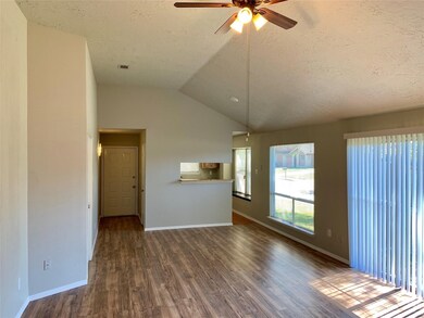 11003 Panicum Ct, Houston, TX 77086 - photo 4