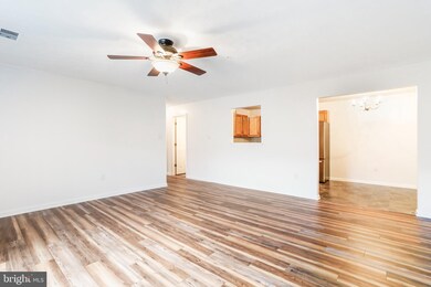 145 Hailey Ln unit F11, Strasburg, VA 22657 - photo 7