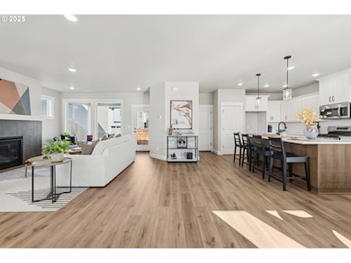 18155 SW Aspen Butte Ln, Beaverton, OR 97007 - photo 3