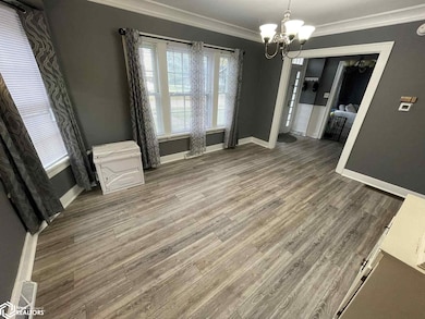 411 N Davis St, Bloomfield, IA 52537 - photo 5