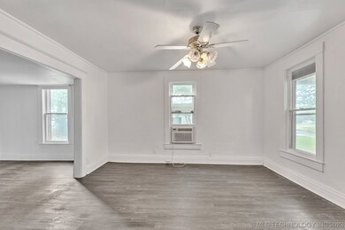626 W 13th St, Okmulgee, OK 74447 - photo 2