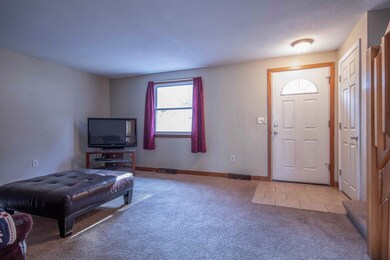 18 Chagnon Ln unit A, Hudson, NH 03051 - photo 6