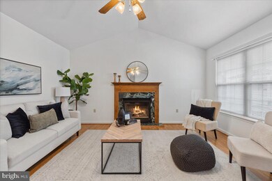 35 Gray Inn Ct, Prince Frederick, MD 20678 - photo 2