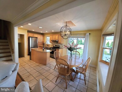 3907 Woodhaven Dr, Wilmington, DE 19808 - photo 6