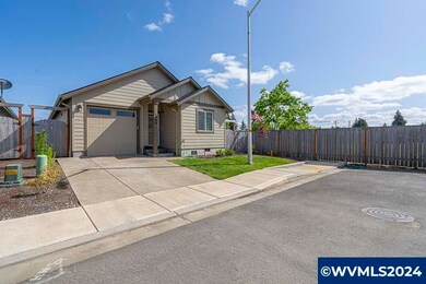 1896 SE Mulberry Ave, Dallas, OR 97338 - photo 2